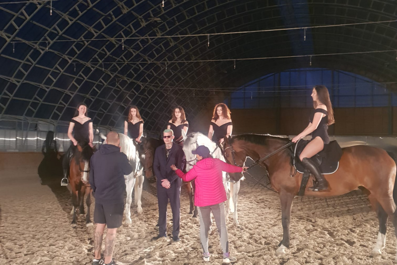 Blog / Natáčanie klipu rapera Vladisa v našom Areáli Rozálka - foto Blog / Natáčanie klipu rapera Vladisa v našom Areáli Rozálka - foto