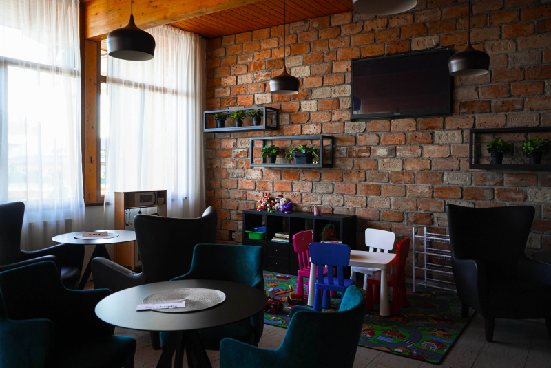 Blog / Moderný a nadčasová interiér reštaurácie - foto Blog / Moderný a nadčasová interiér reštaurácie - foto