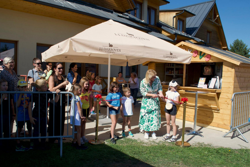 Blog / Otvorenie nového detského ihriska ROZÁLKOVO malo veľký úspech ! - foto Blog / Otvorenie nového detského ihriska ROZÁLKOVO malo veľký úspech ! - foto